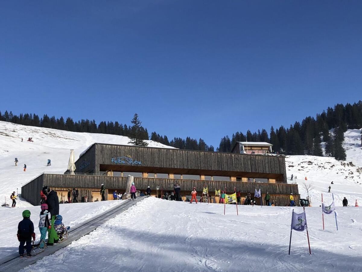 Walli Laterns - Ski Und Bergvergnuegen Direkt Vor Der Haustuer Dış mekan fotoğraf